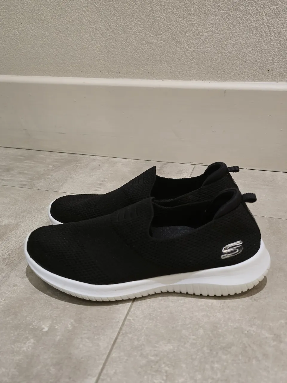 Zapatillas Skechers · Talle AR 36