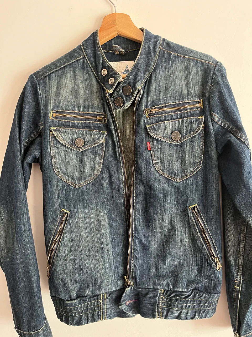 Levi's · Talle S