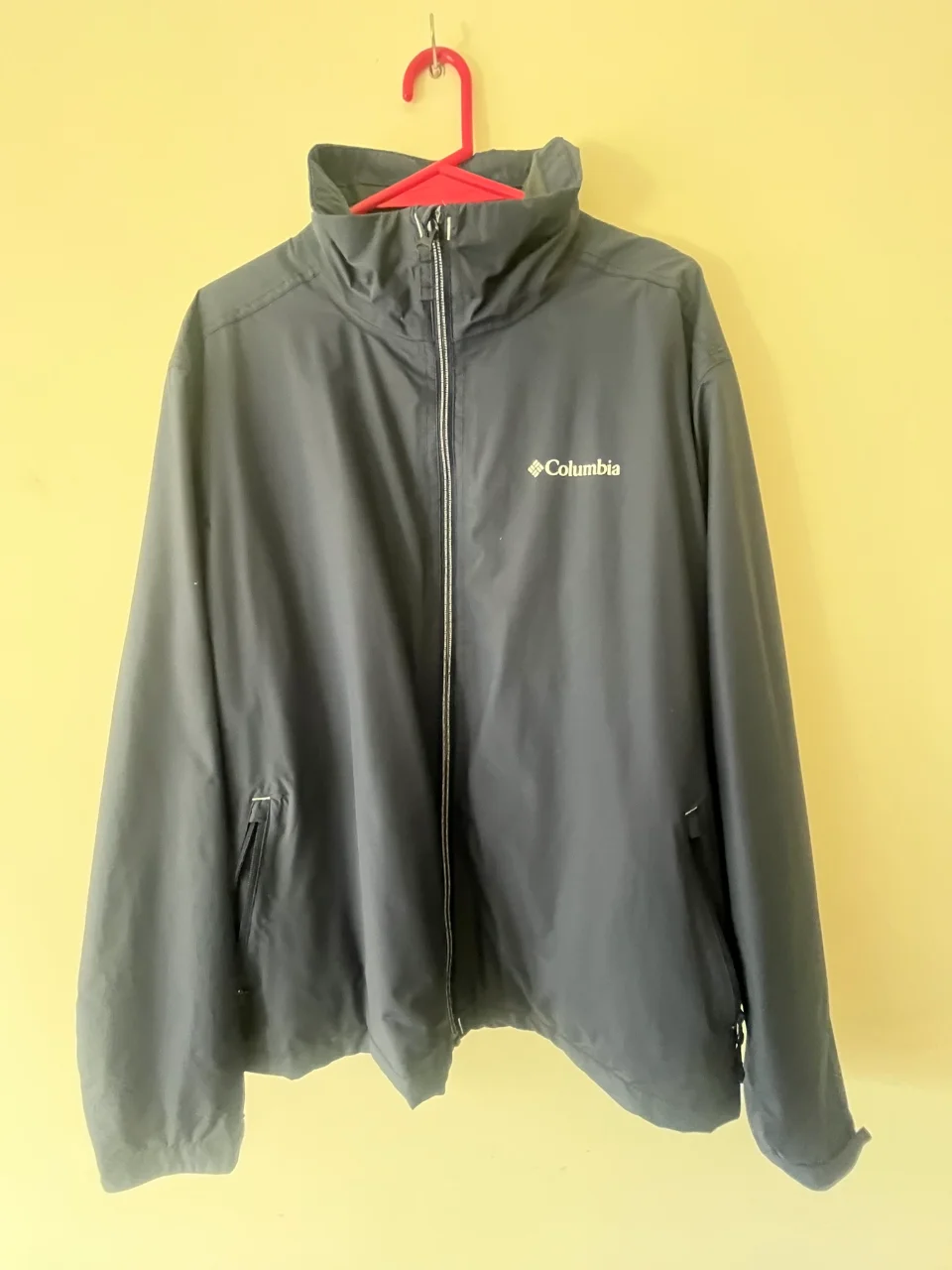 Rompeviento Columbia · Talle XL