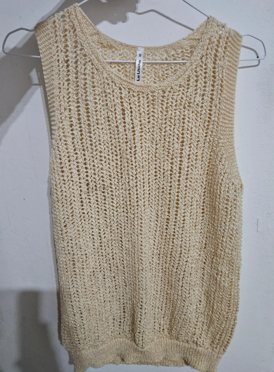 Musculosa Leutthe - imagen 1