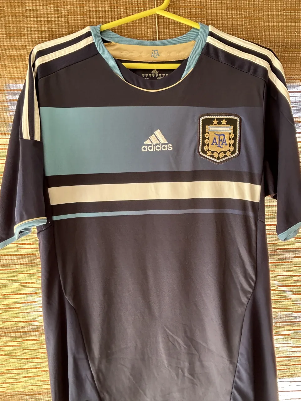 Camiseta adidas - imagen 1