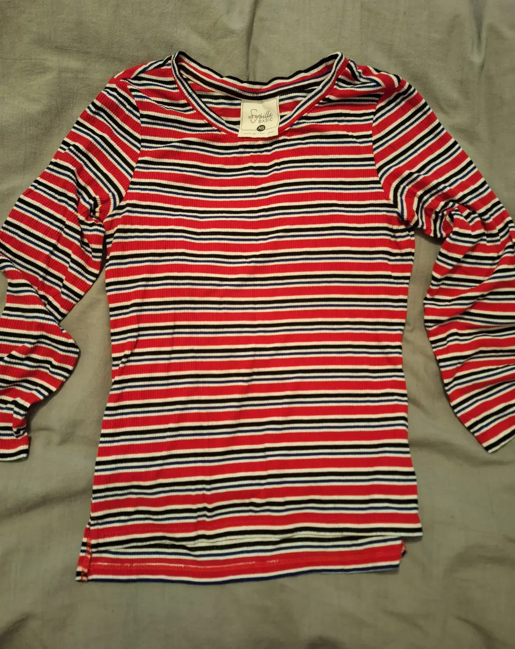 Remera Sybilla - imagen 1