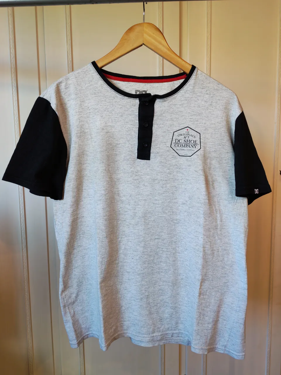 Remera DC Shoes - imagen 1