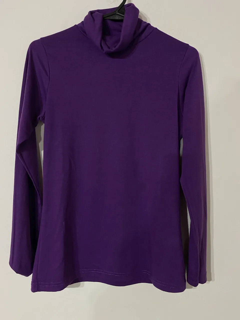 Polera NMD · Talle L