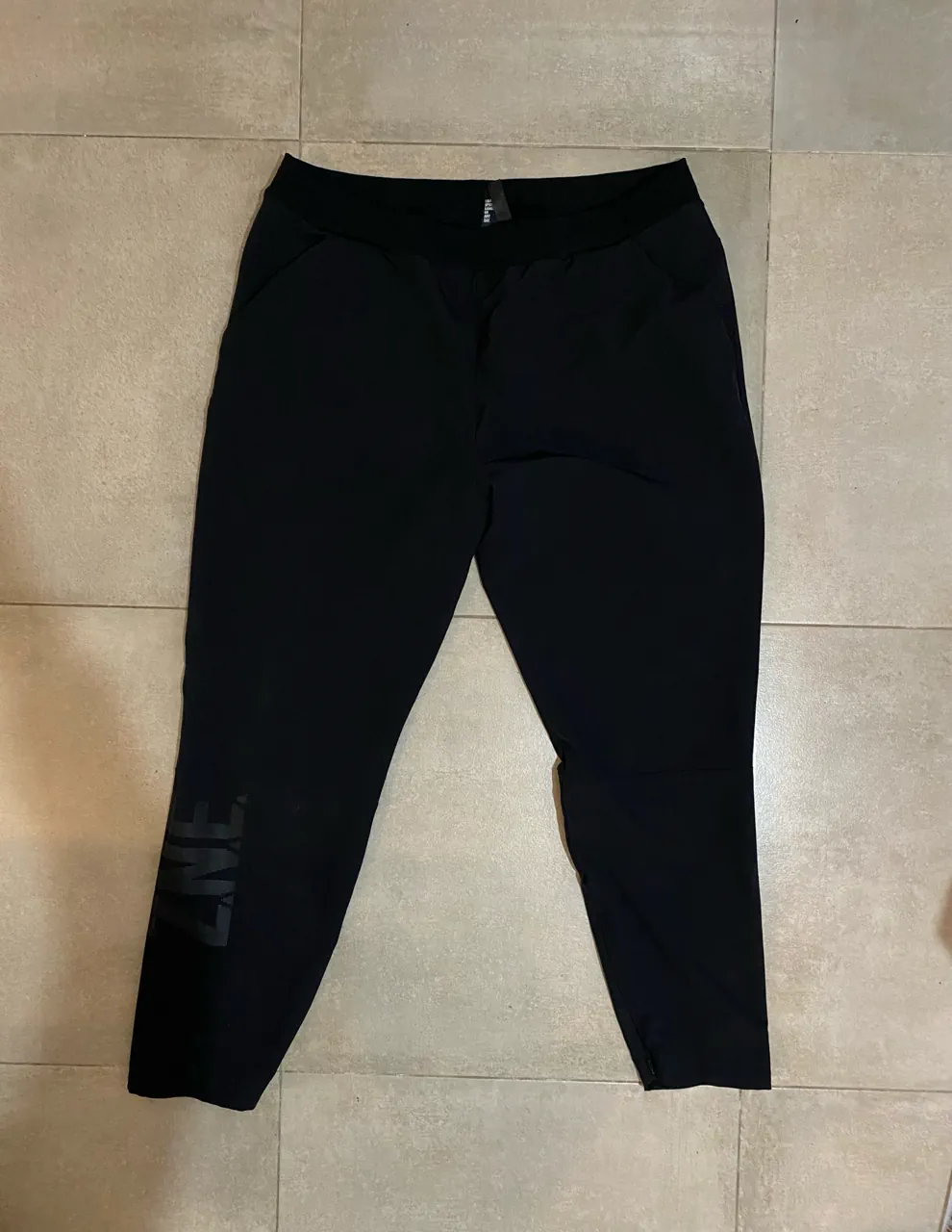 Pantalón adidas - imagen 1