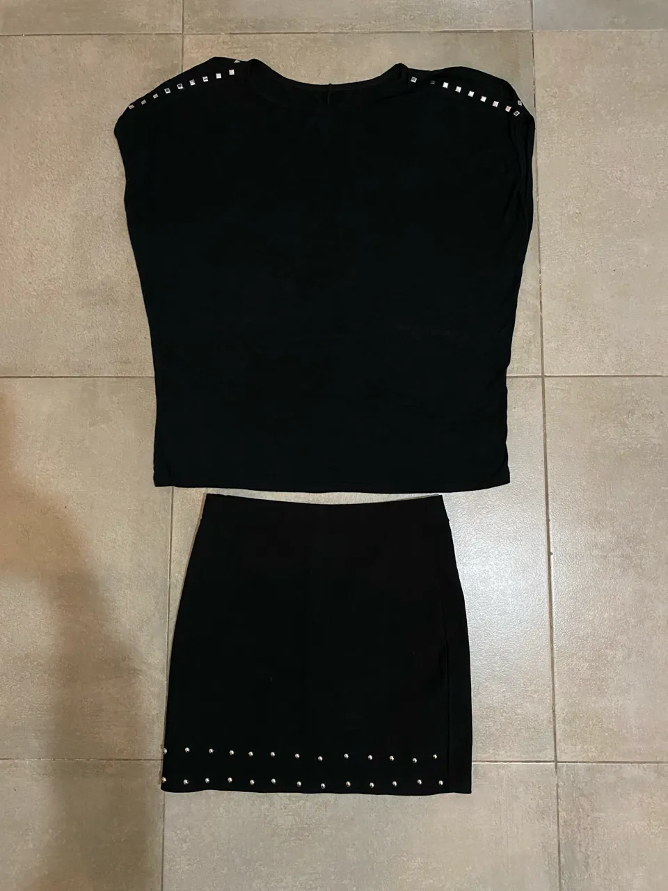Remera Oniu - imagen 1
