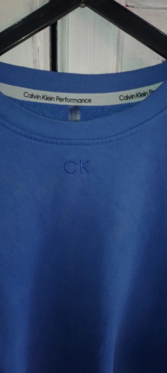 Buzo Calvin Klein - imagen 2
