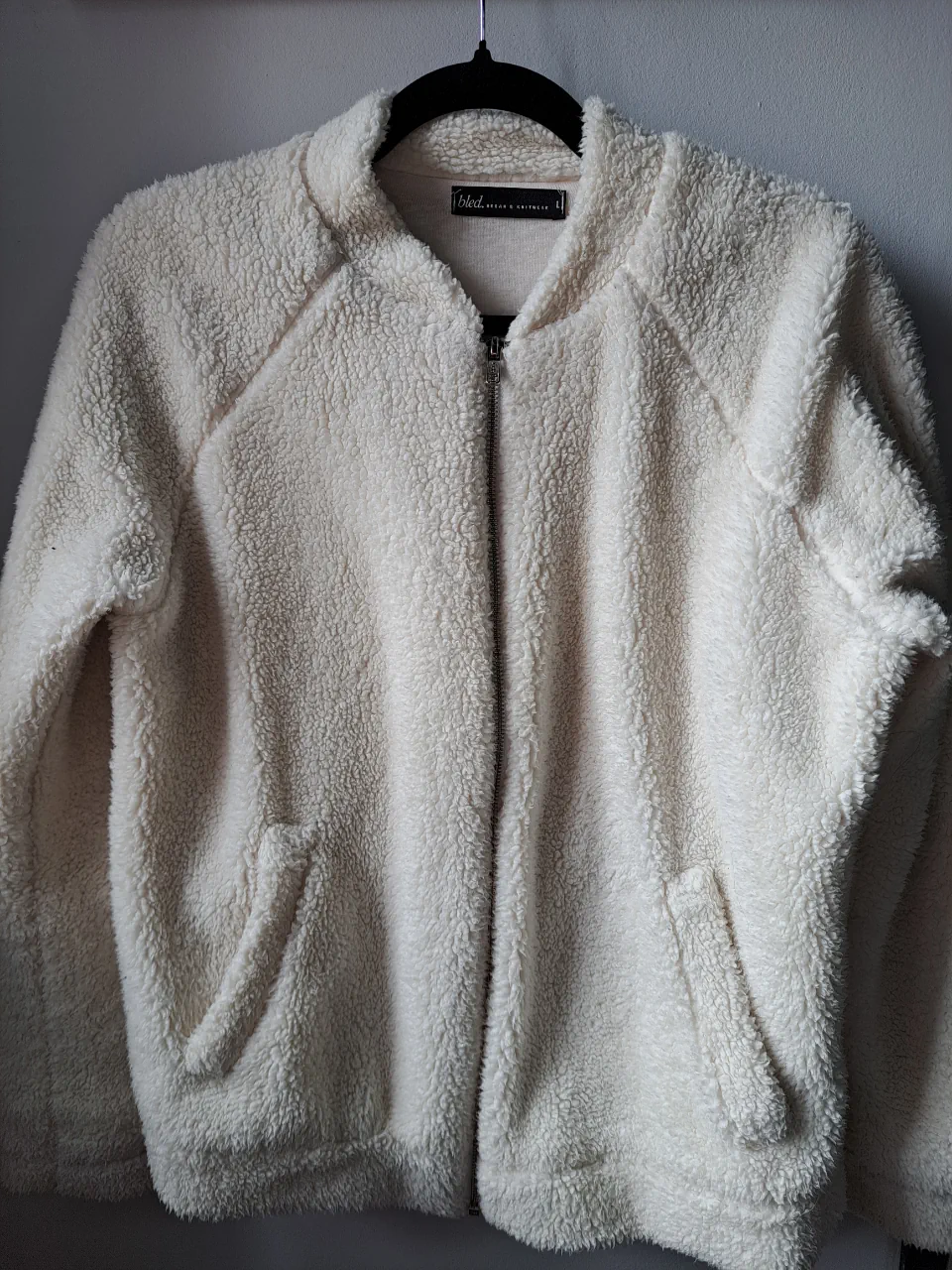 Campera Bled · Talle L