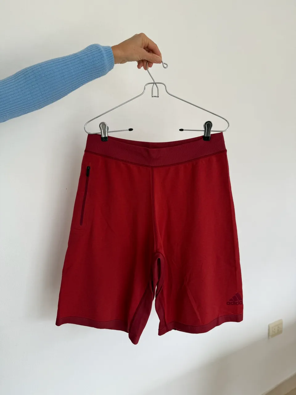 Short adidas · Talle M