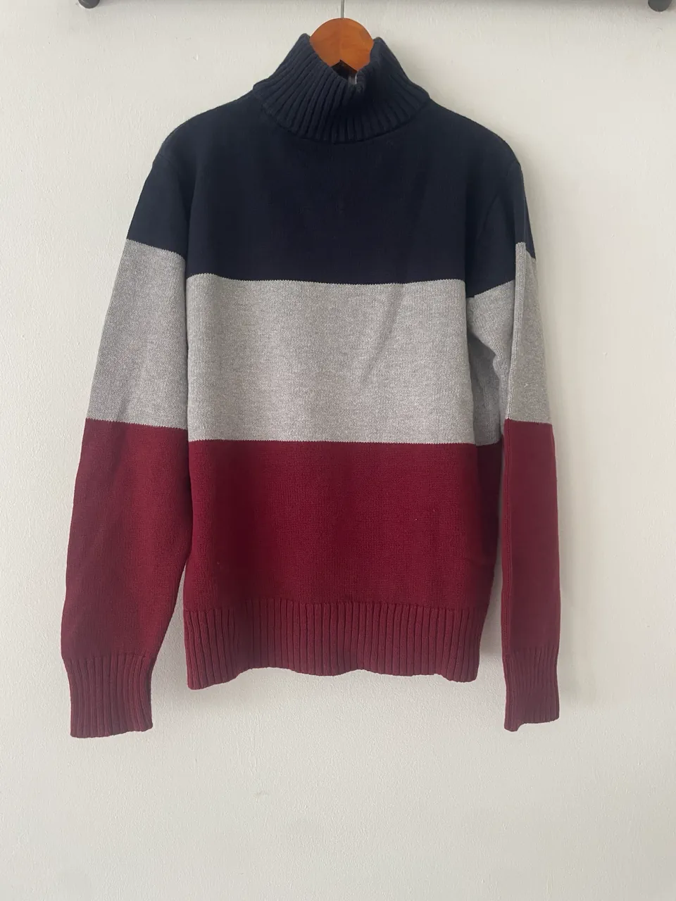 Buzo Tommy Hilfiger - imagen 2