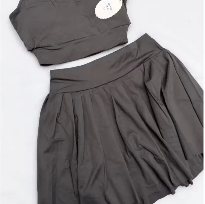 Pollera Otr0 · Talle L