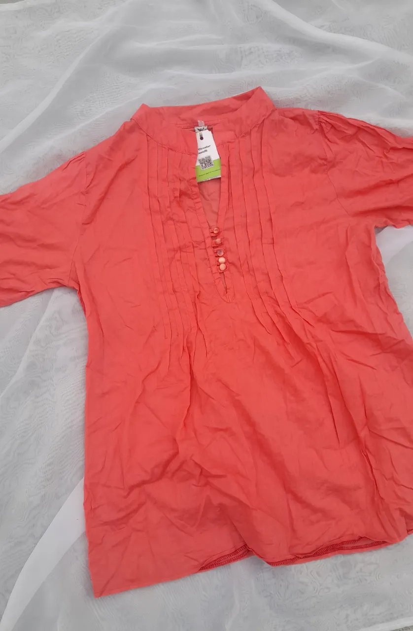 Remera Otro · Talle L