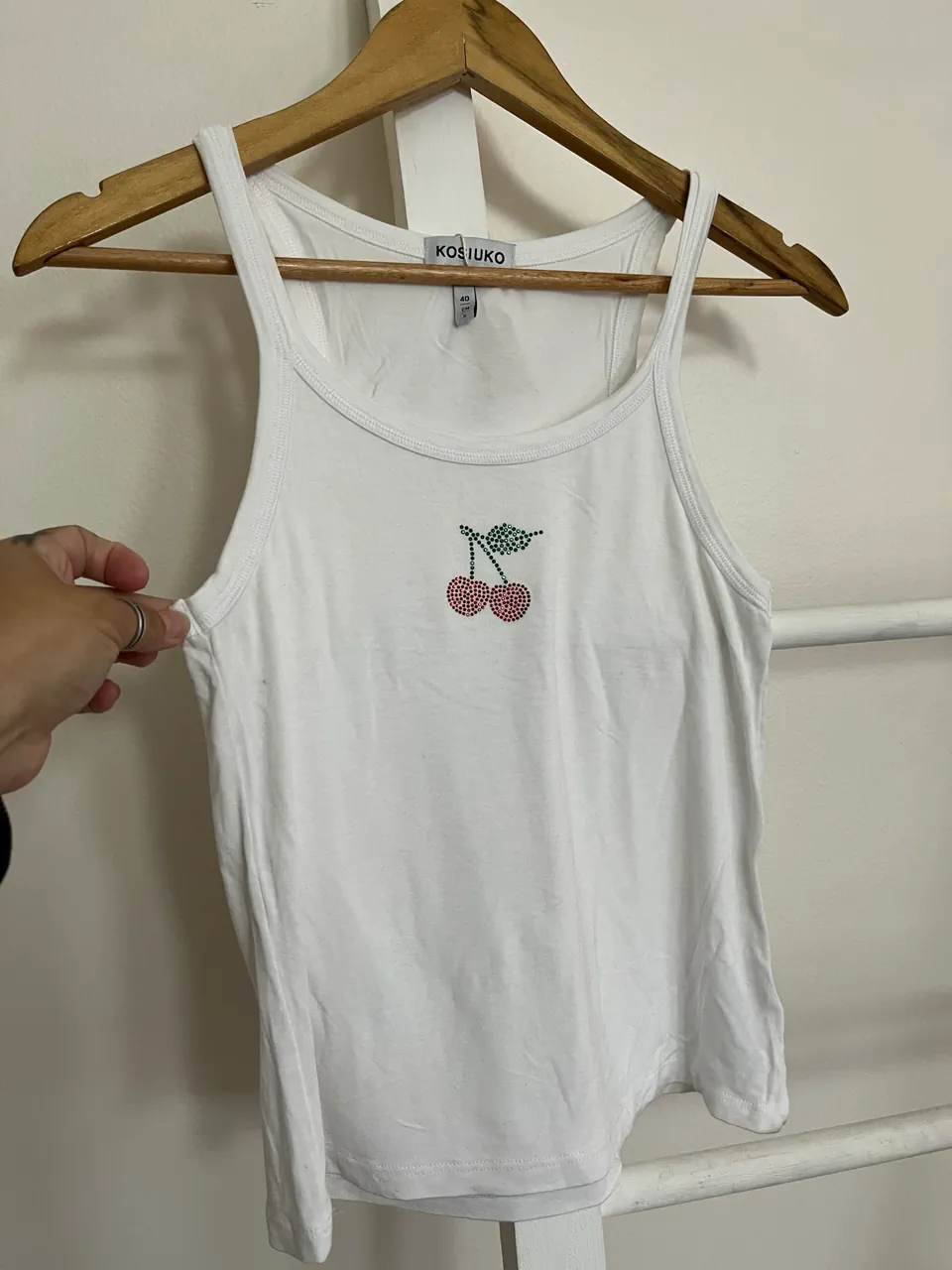 Musculosa Kosiuko - imagen 1
