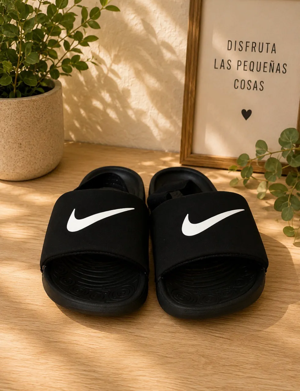 Ojotas Nike · Talle AR 23