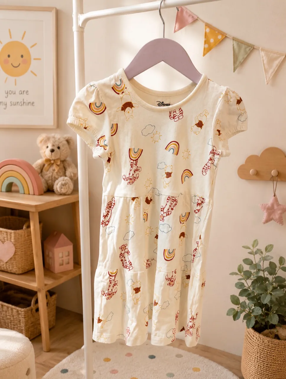 Vestido corto Disney · Talle 18–24 meses / 86 cm