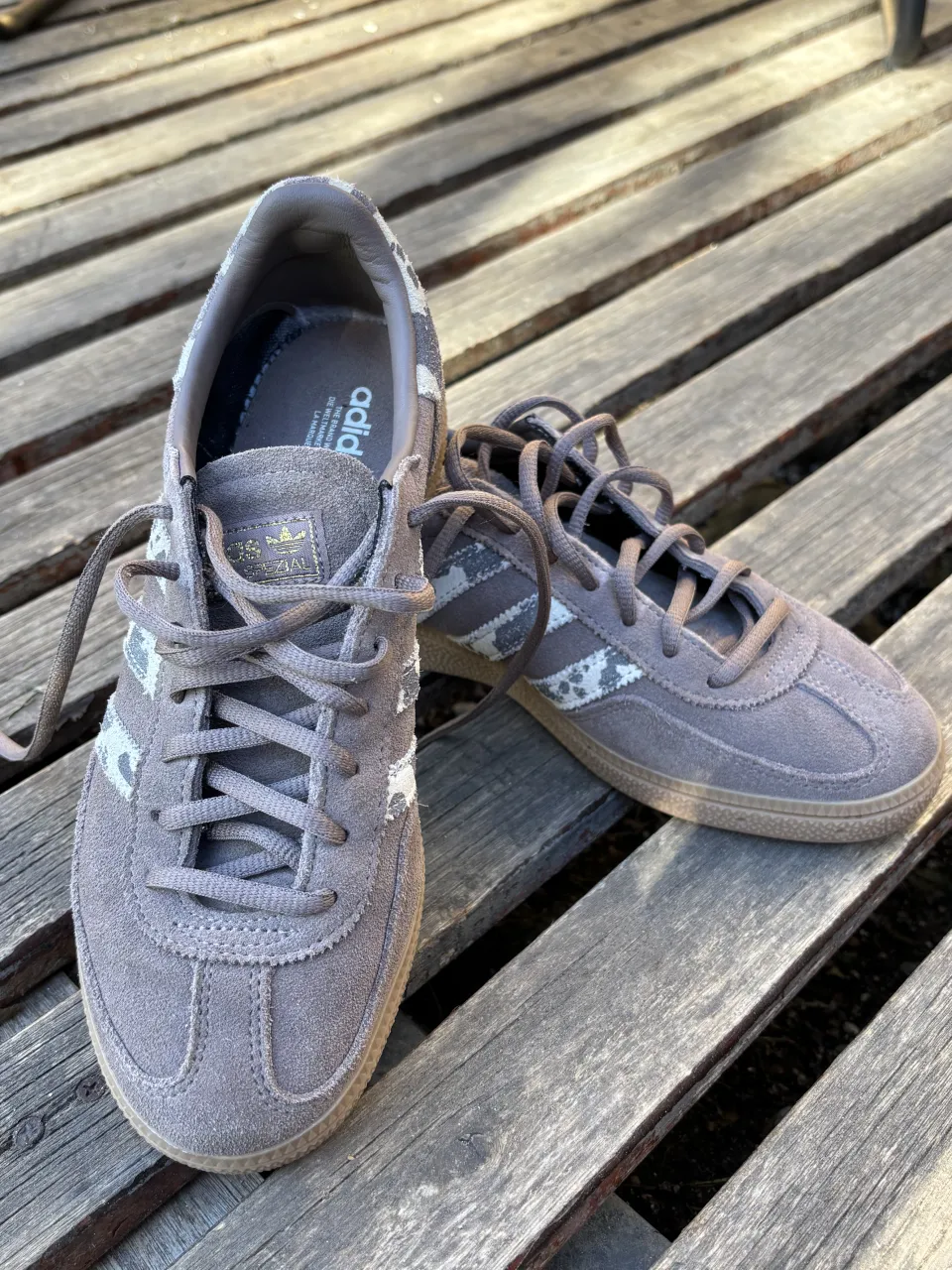 adidas · Talle AR 38