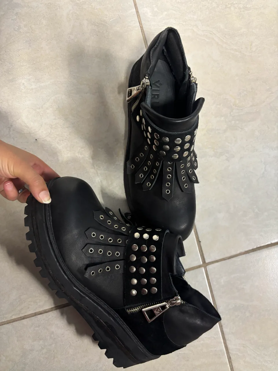 Botas Viru - imagen 1