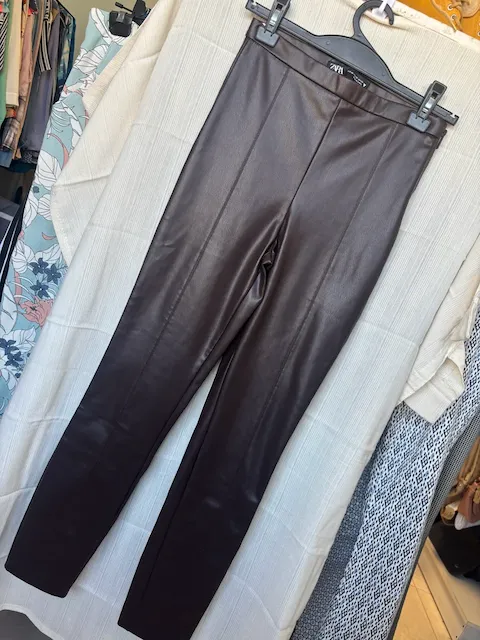 Zara · Talle MEX 24