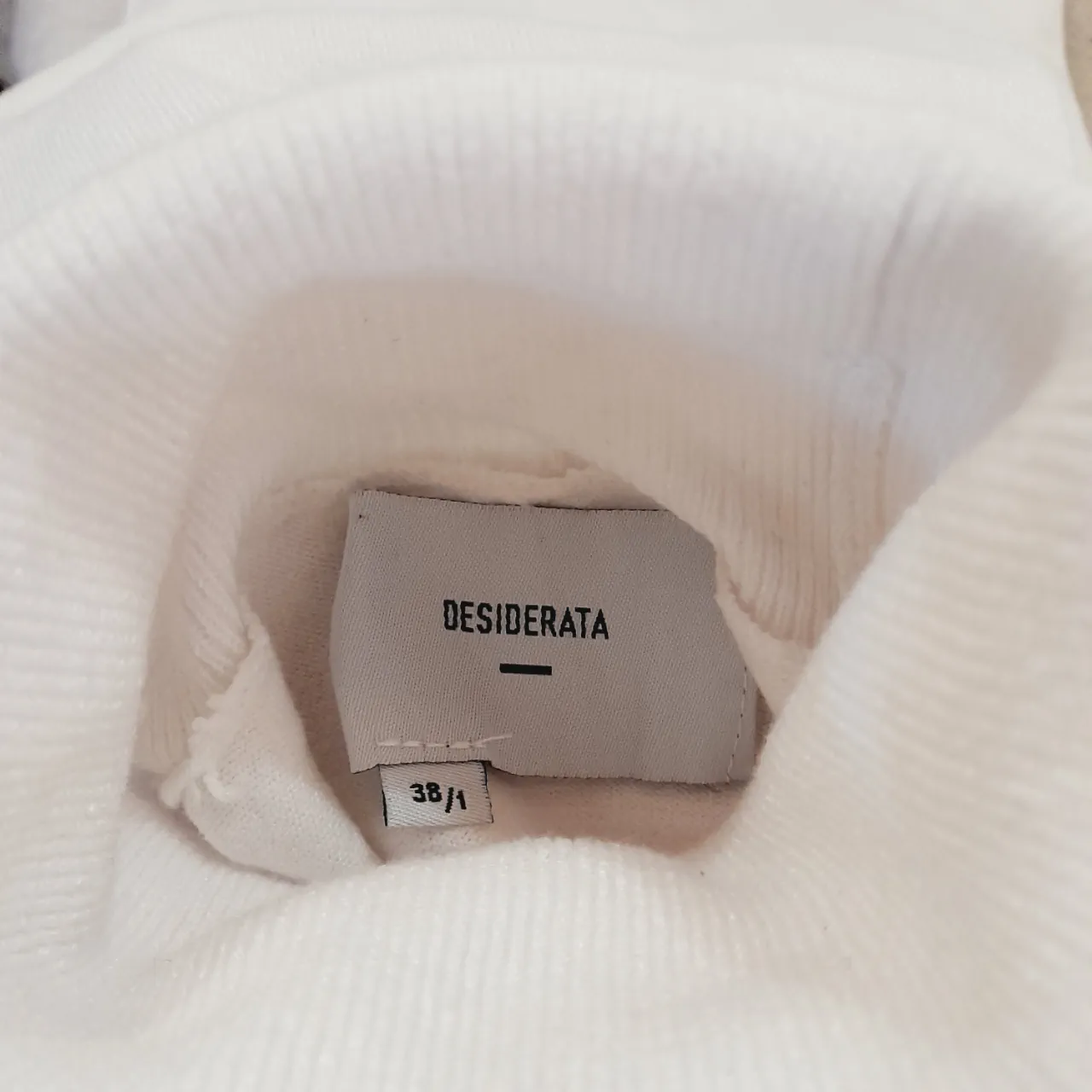 Polera Desiderata - imagen 5