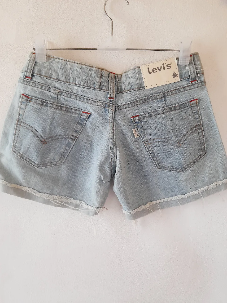 Short Levi's · Talle US 24