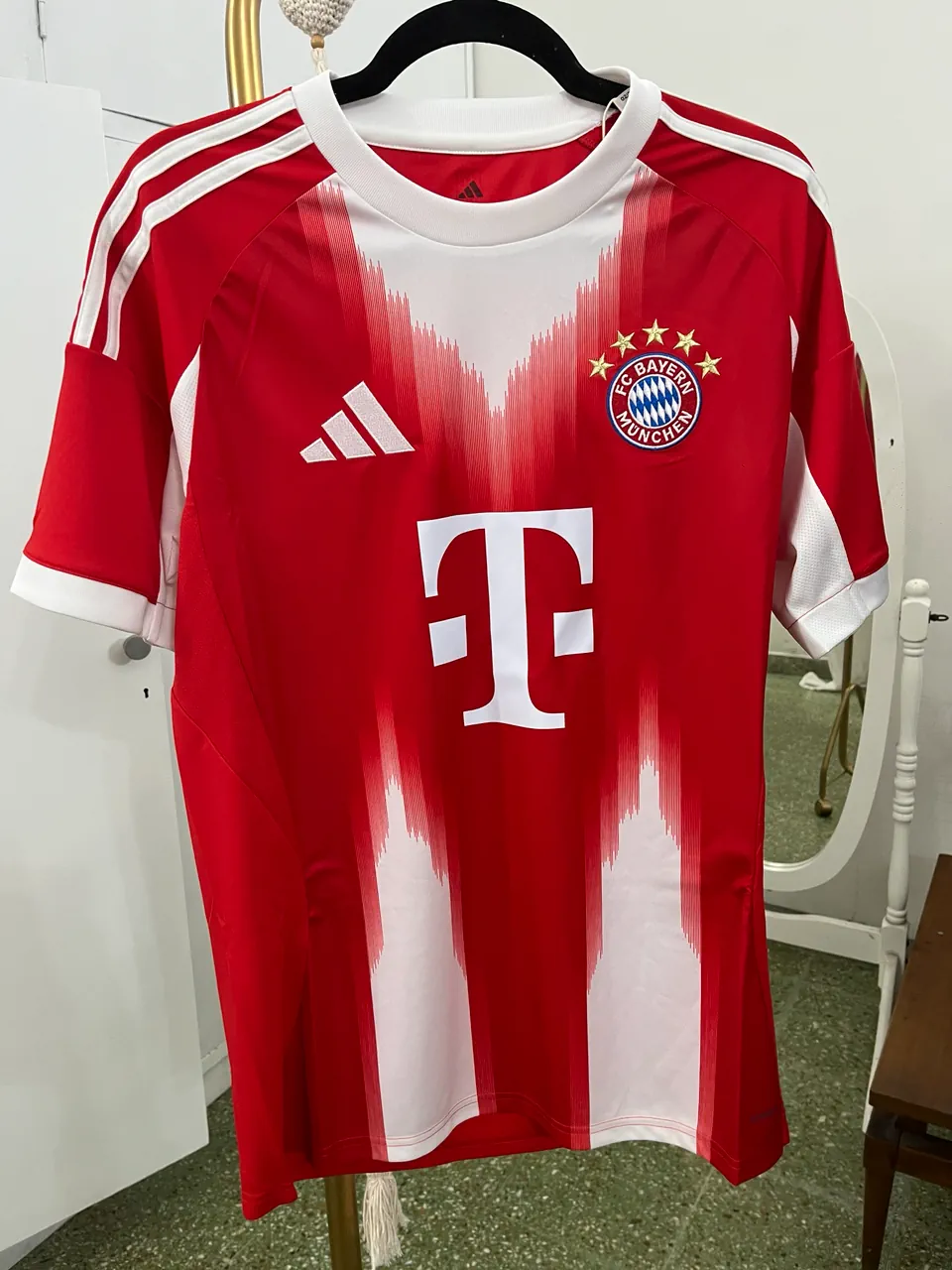 Camiseta adidas - imagen 1