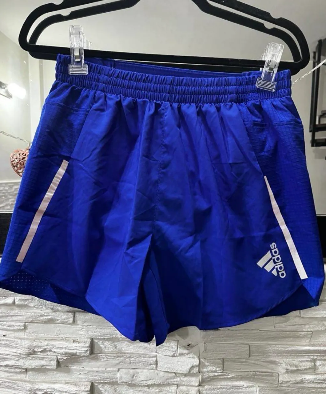 adidas · Talle S