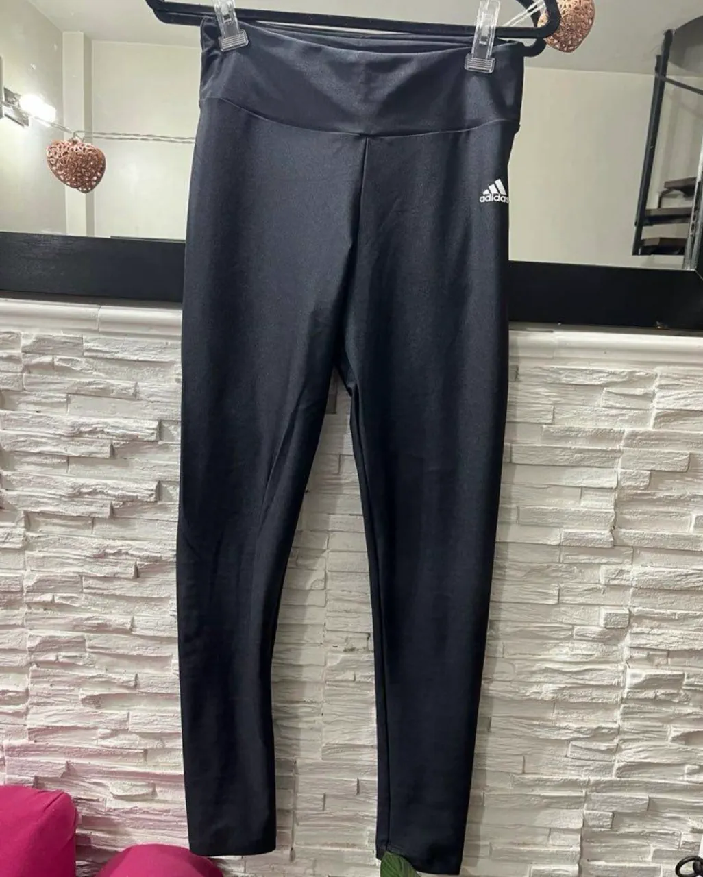 adidas · Talle L