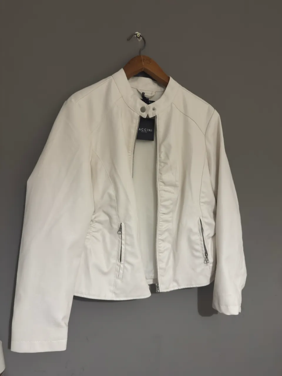 Campera Baccini - imagen 1