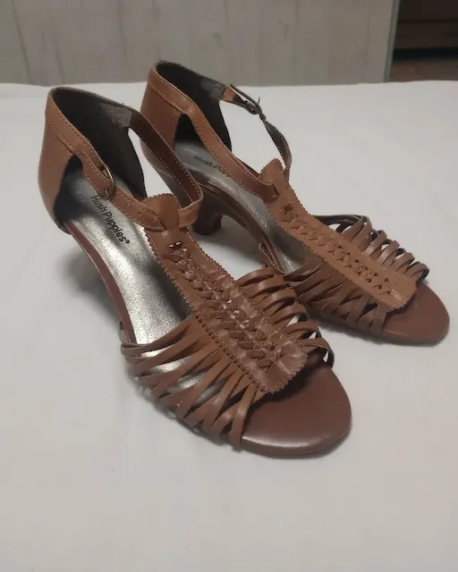 Hush Puppies · Talle AR 38