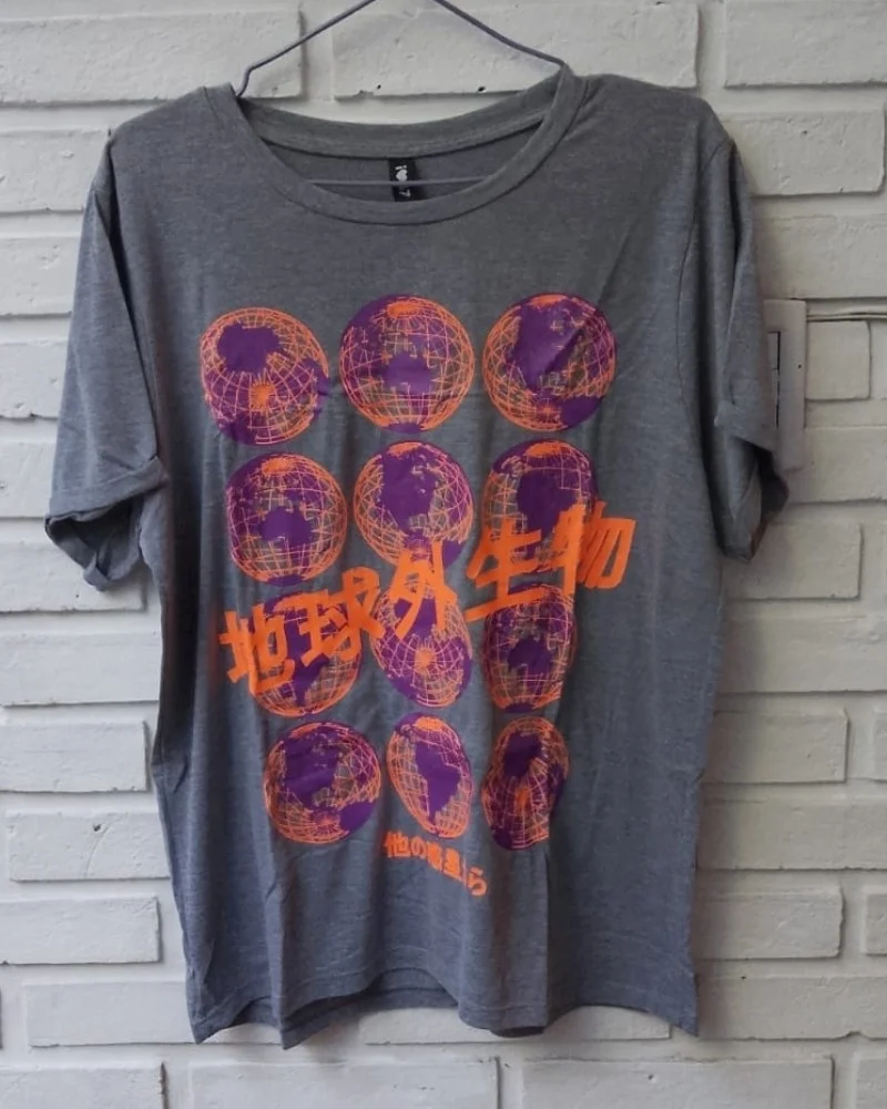 Remera i47 · Talle M