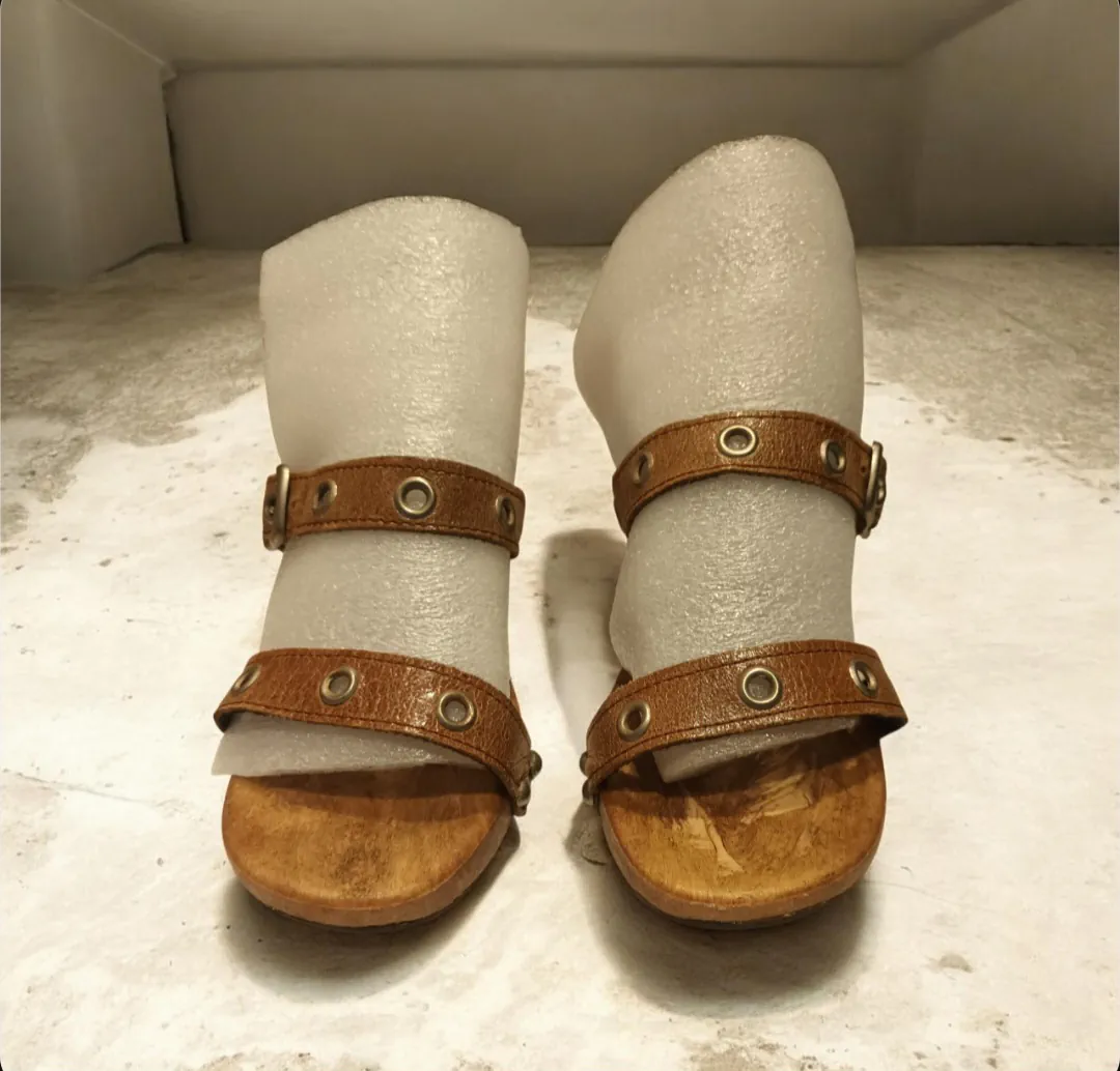 Zuecos Sin marca conocida - imagen 1
