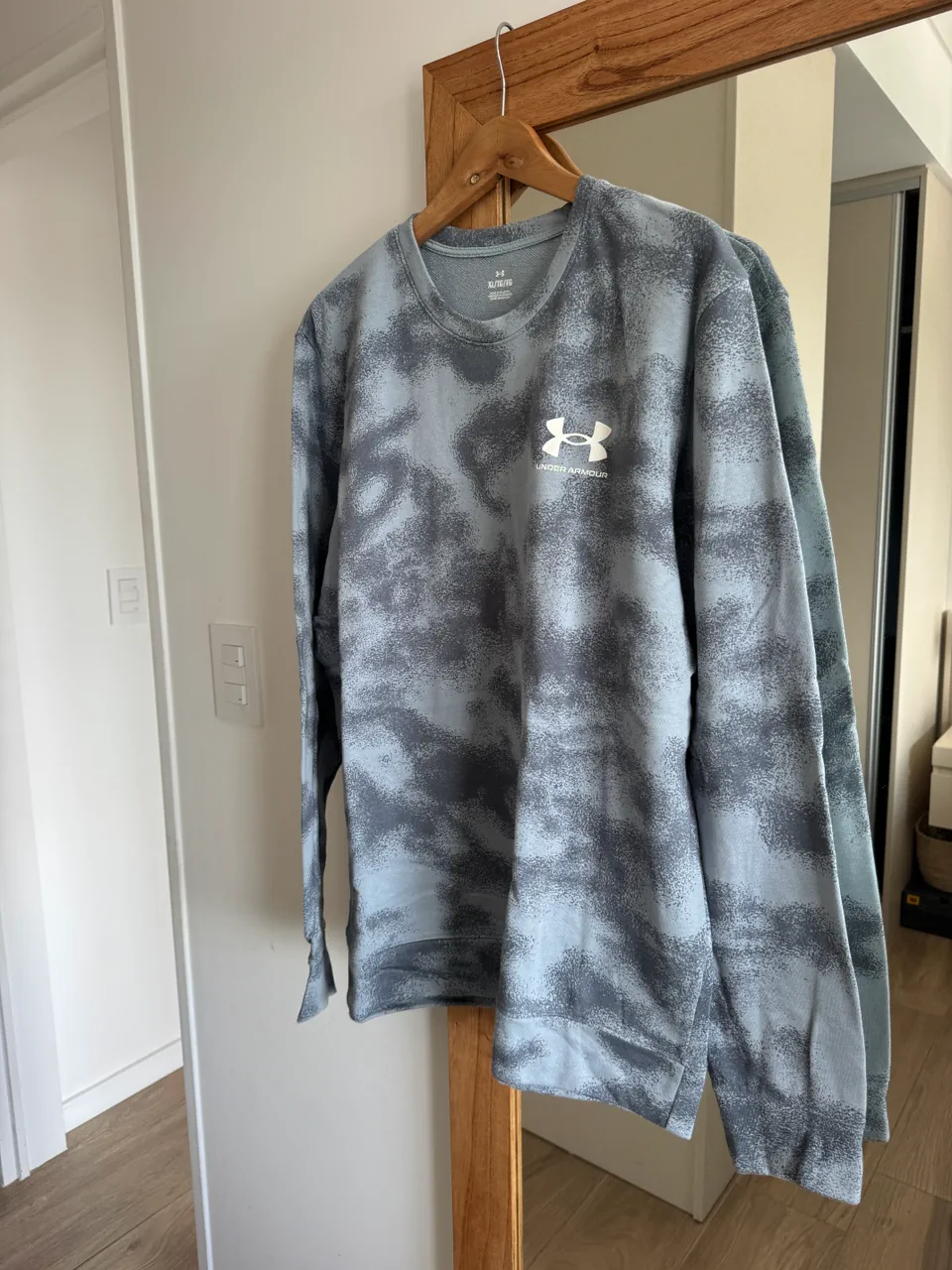Buzo Under Armour - imagen 1
