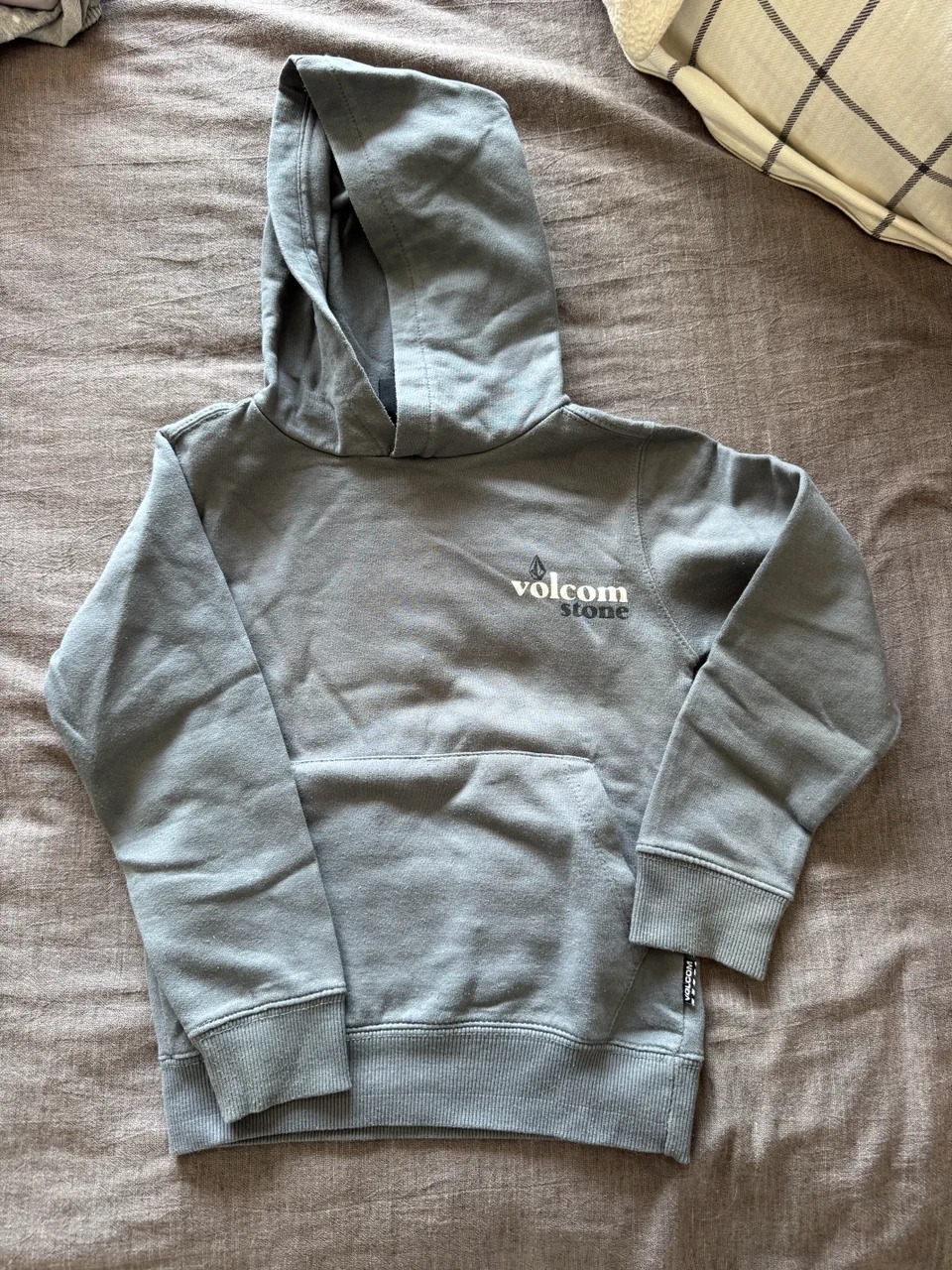 Buzo Volcom - imagen 1