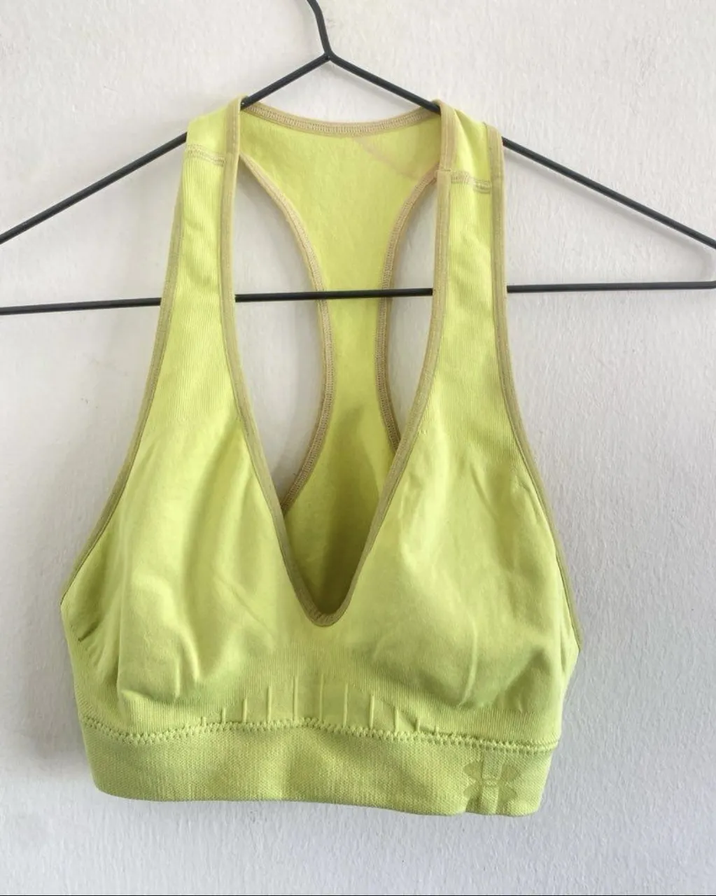 Top Under Armour · Talle XS