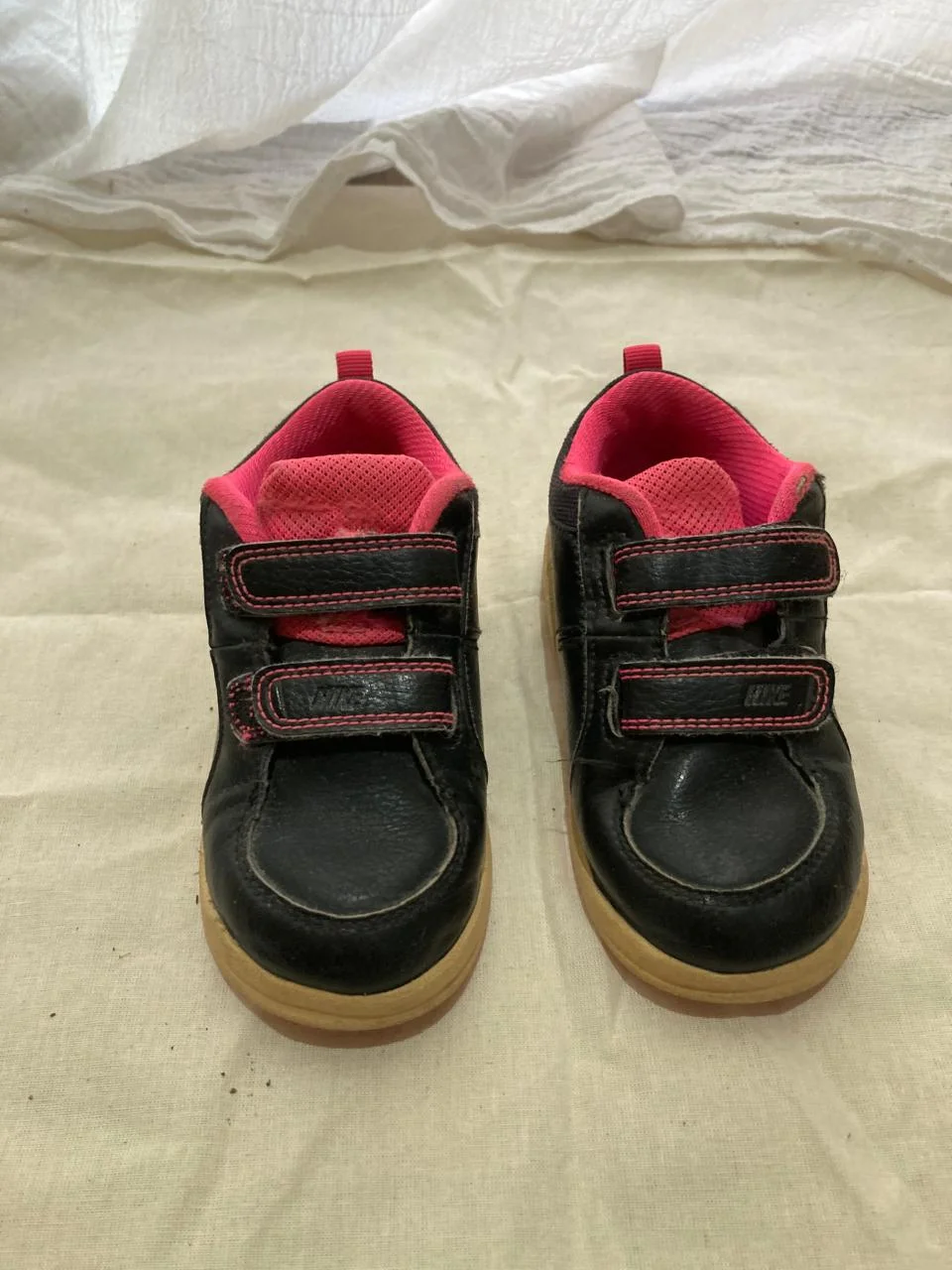 Nike · Talle AR 25