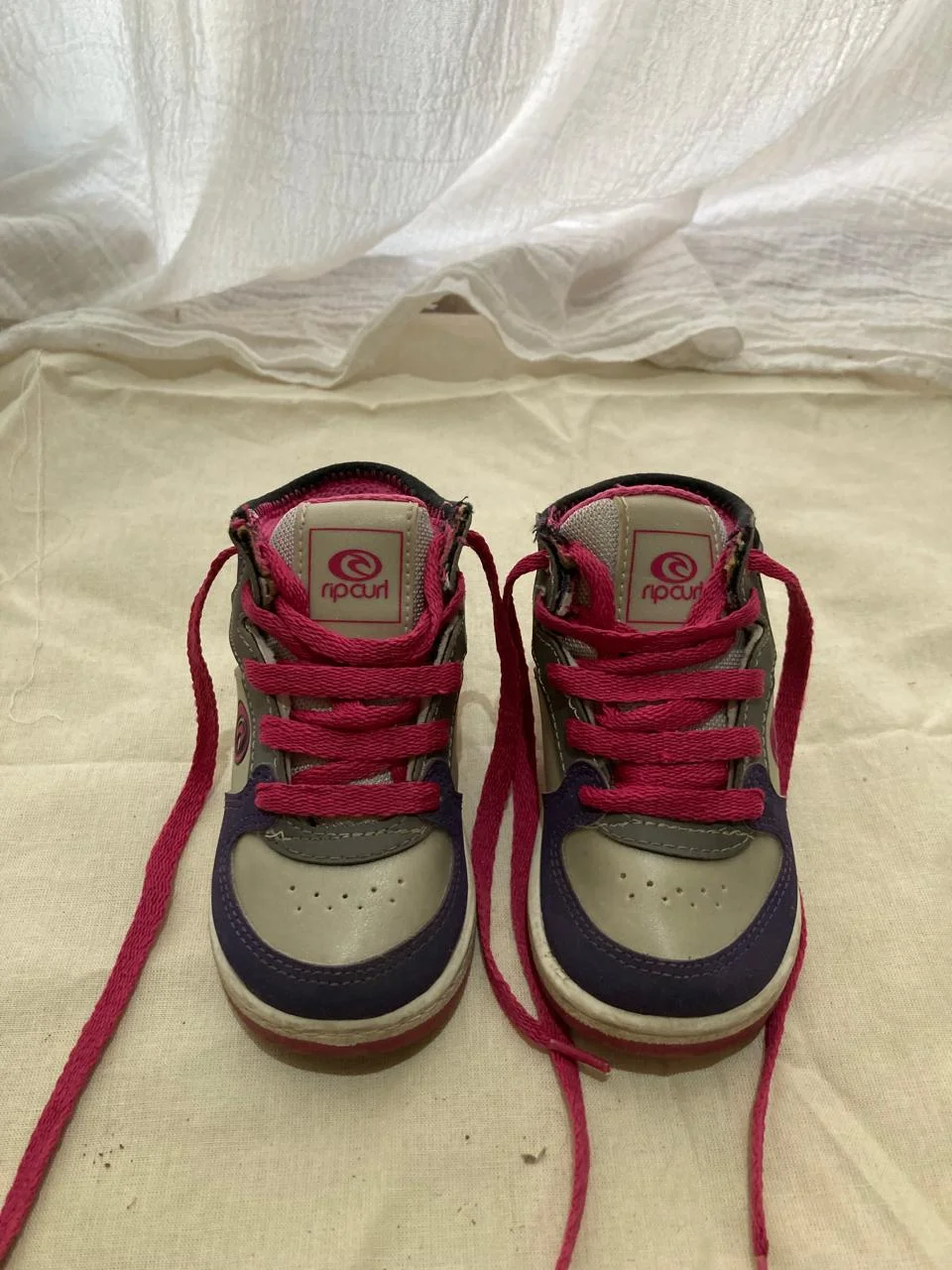 Rip Curl · Talle AR 22