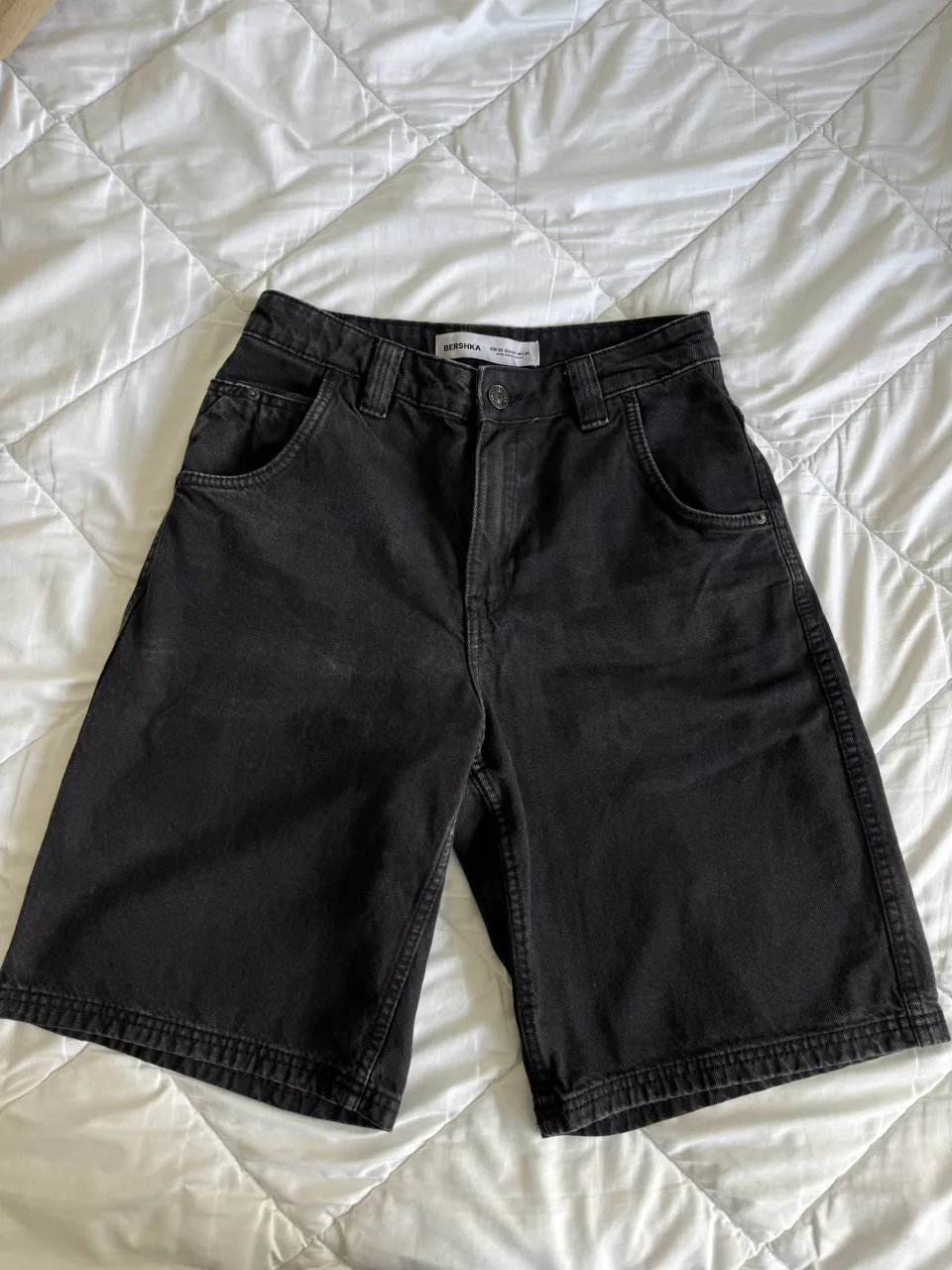 Bermuda Bershka · Talle EU 36