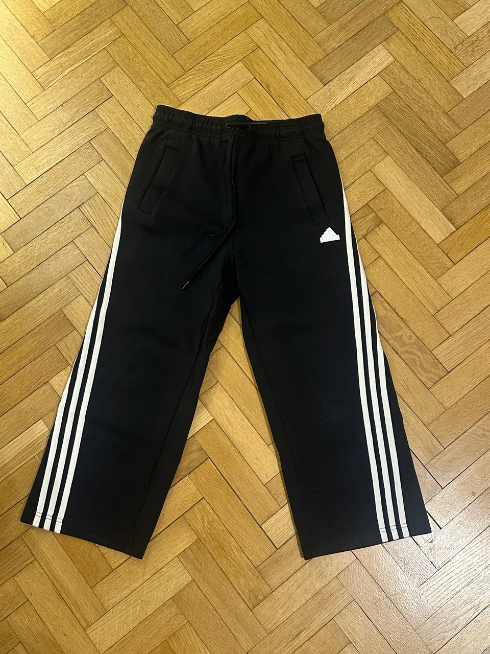 adidas · Talle S