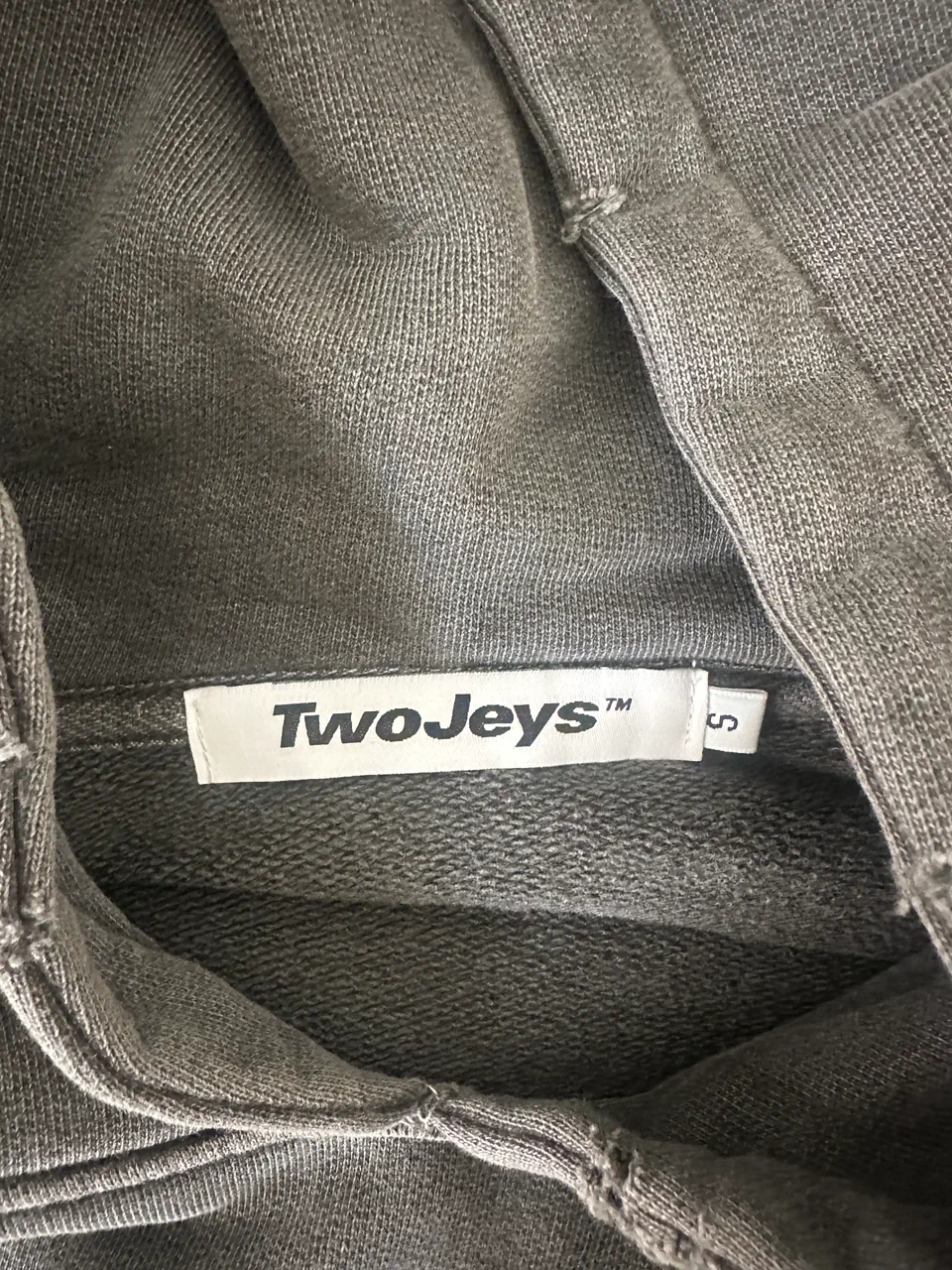 Buzo Two jeys - imagen 2