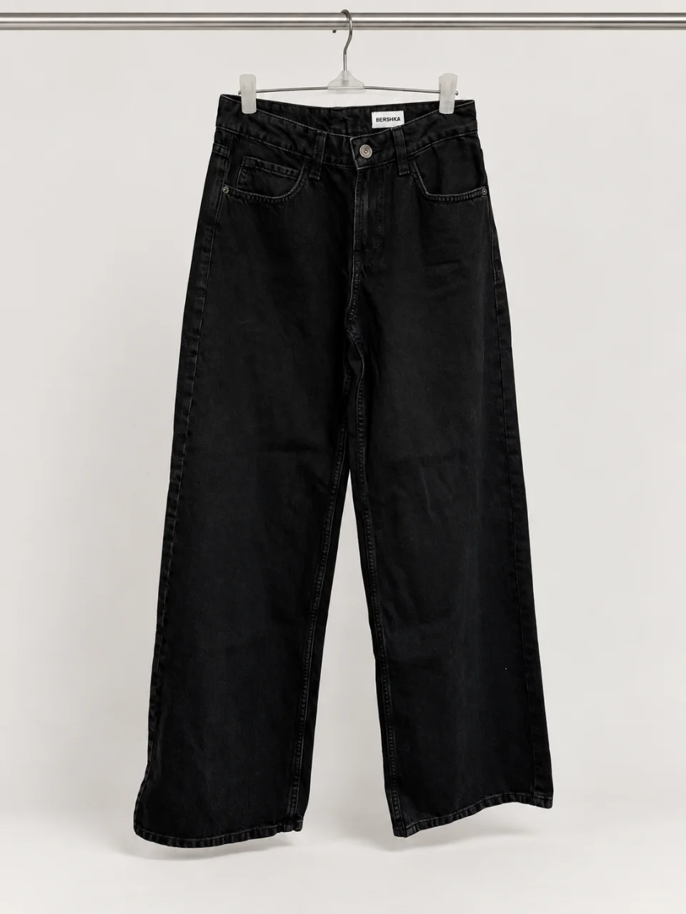 Jean Bershka · Talle EU 32