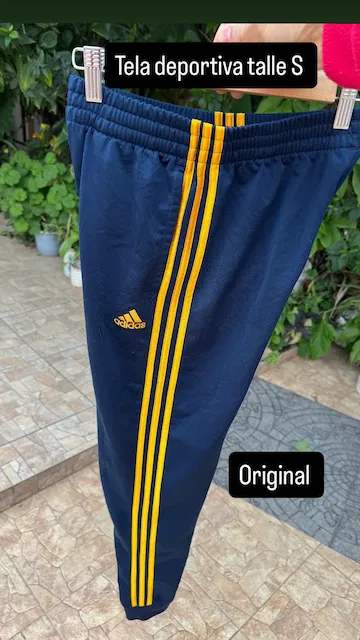 adidas · Talle XS