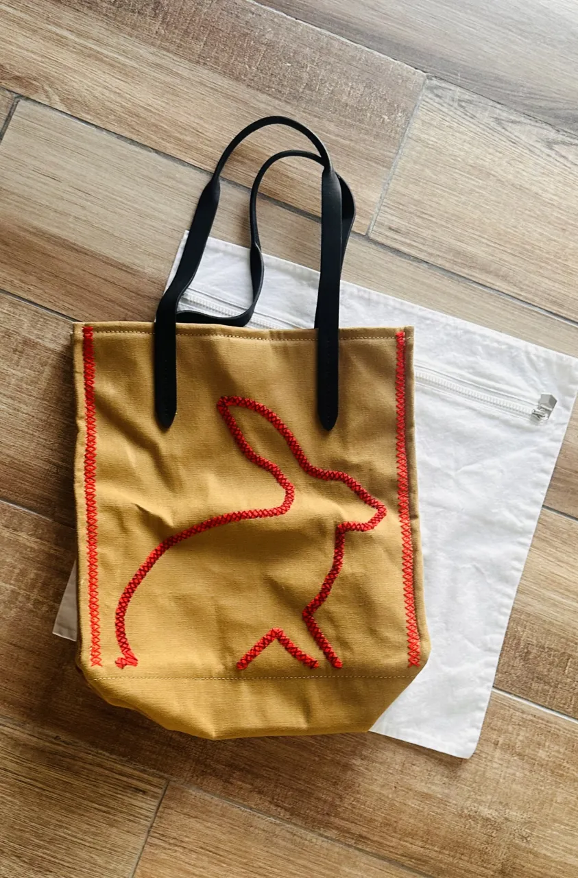 Tote bag Jazmín Chebar - imagen 1