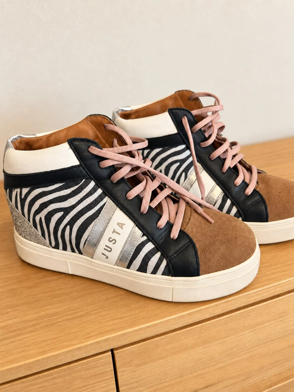 Zapatillas JUSTA - imagen 1