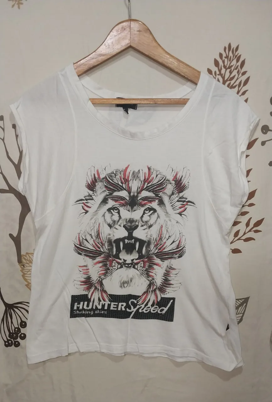 Remera Kosiuko - imagen 1