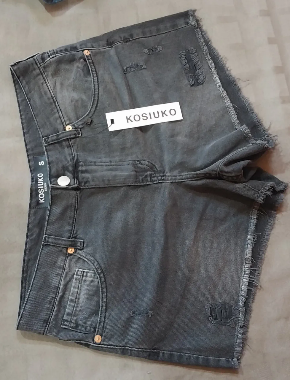 Short Kosiuko - imagen 1