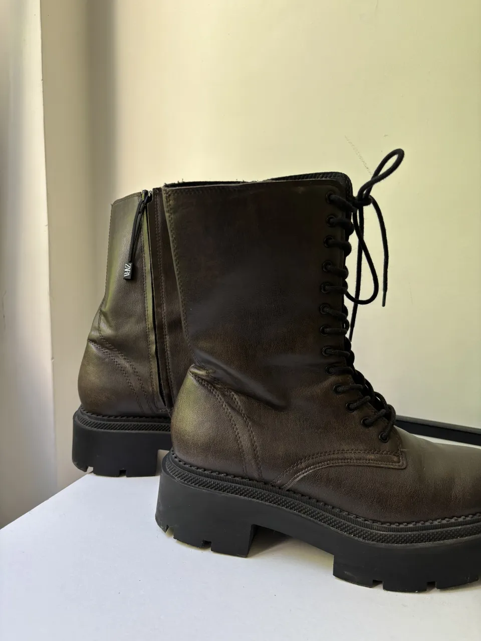 Borcegos Zara - imagen 1