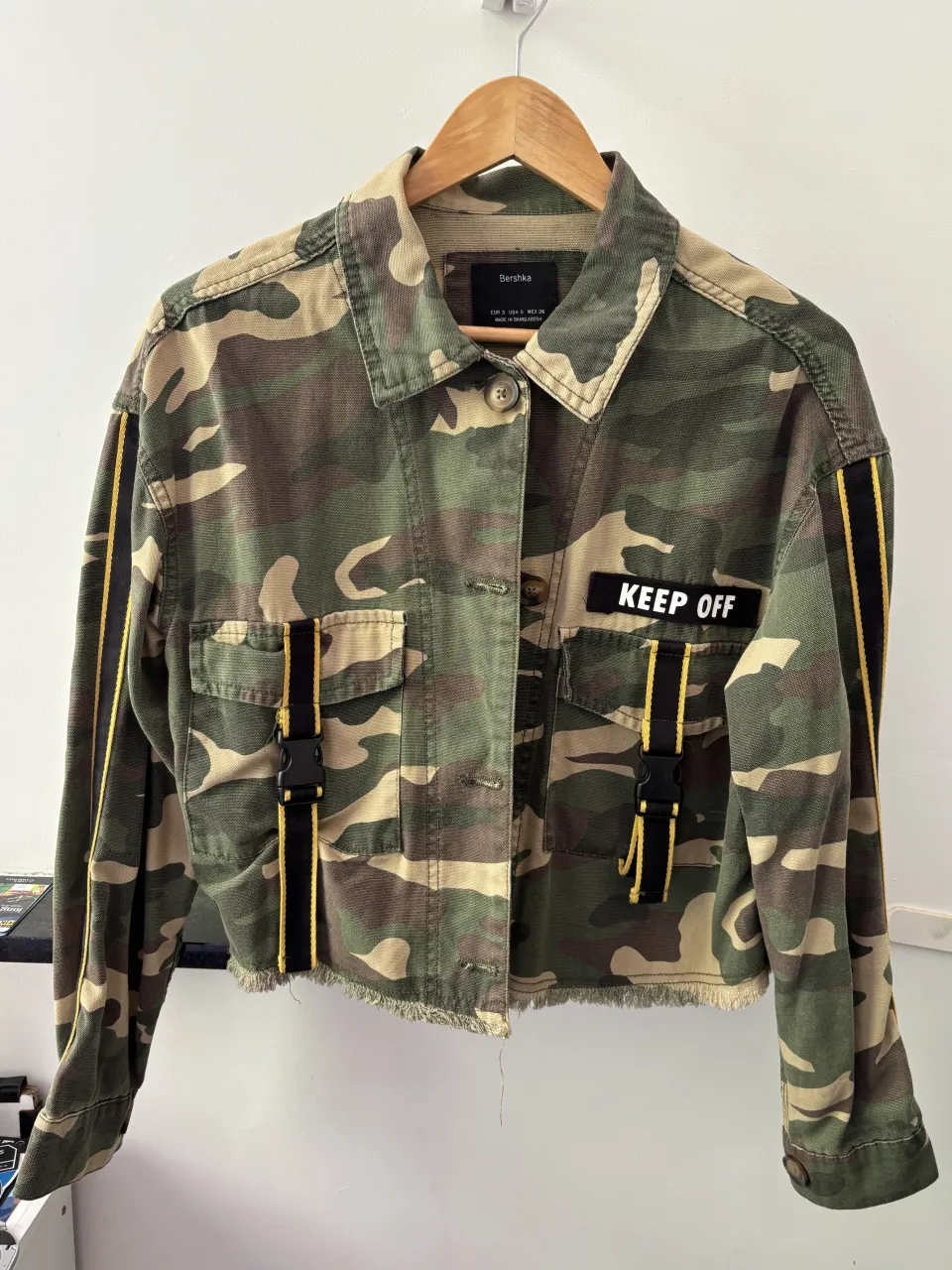 Campera Bershka - imagen 1