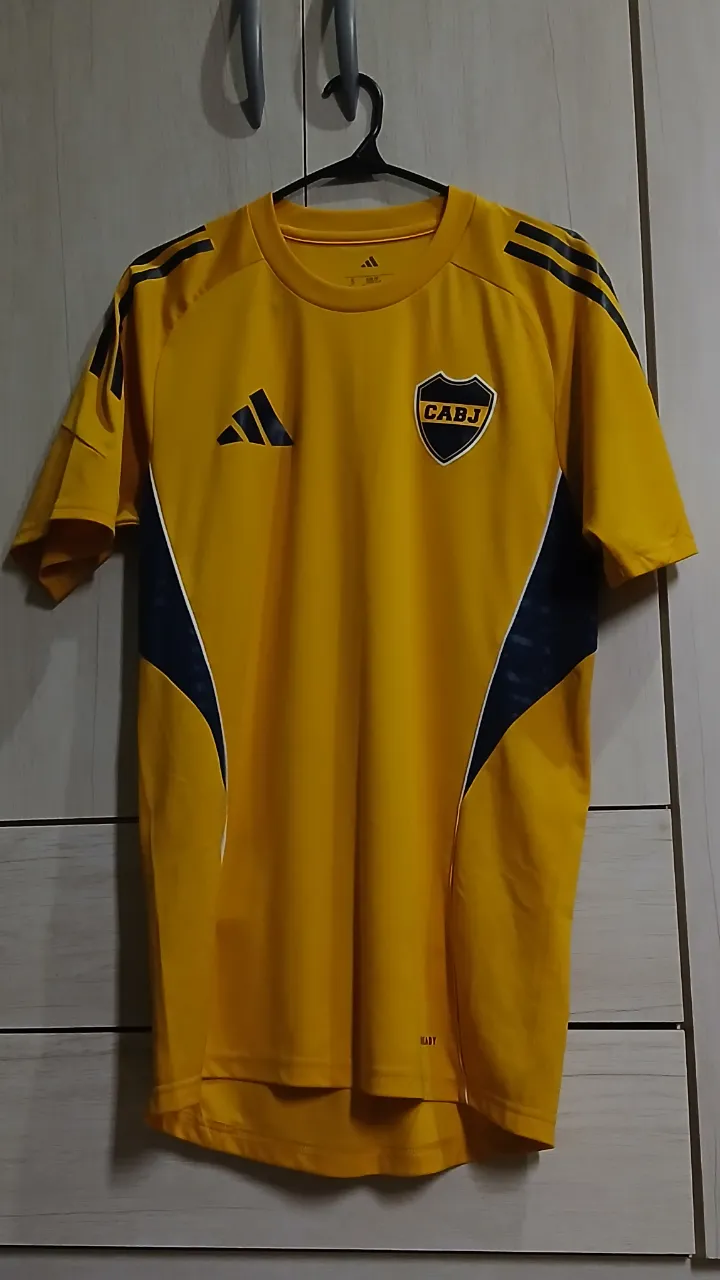 Camiseta adidas - imagen 1