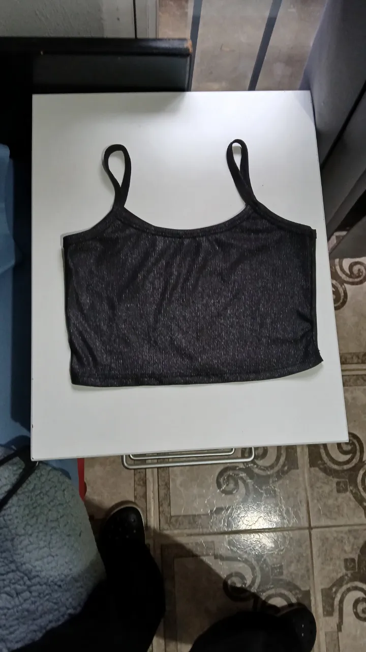 Blusa sin marca · Talle único