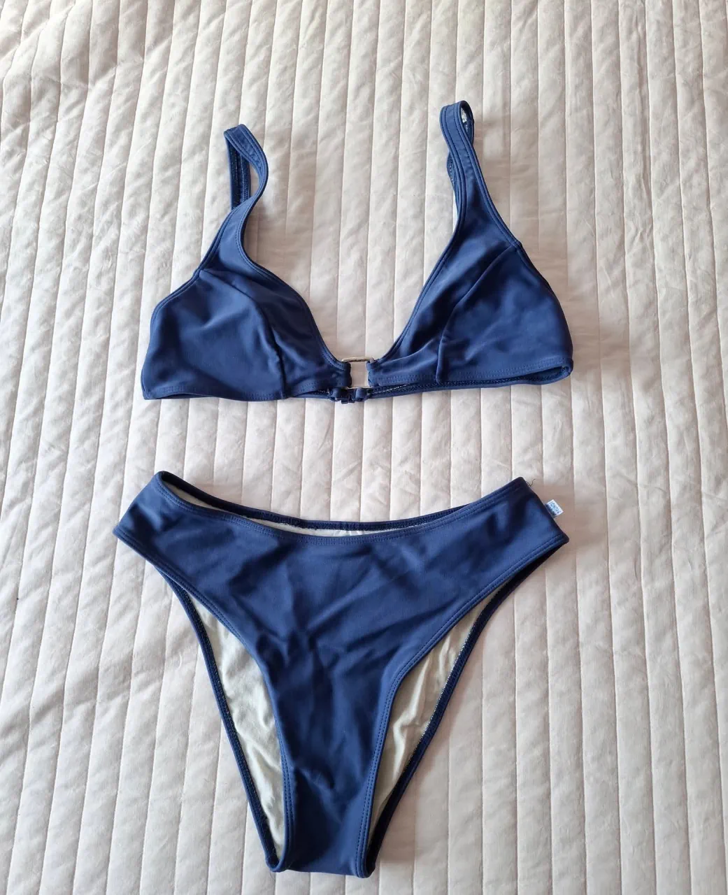 Bikini Otra - imagen 1